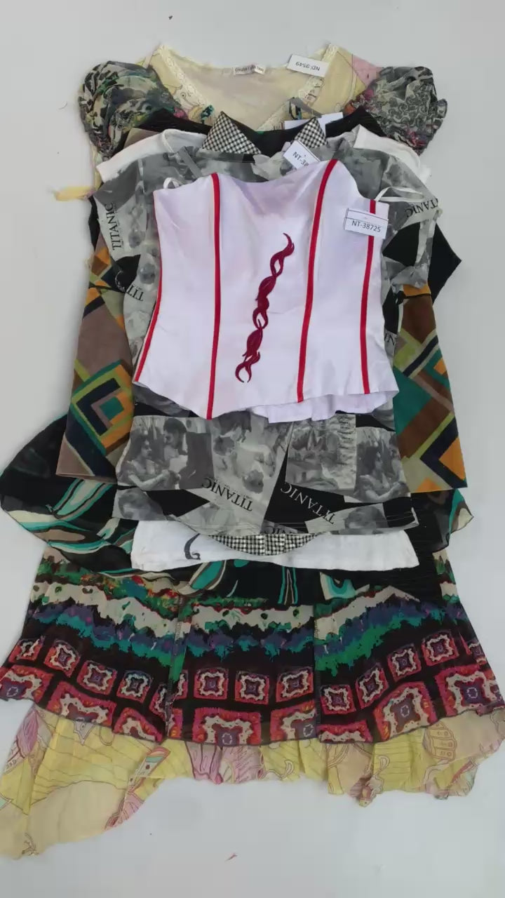 Load video: Japnese Street Style