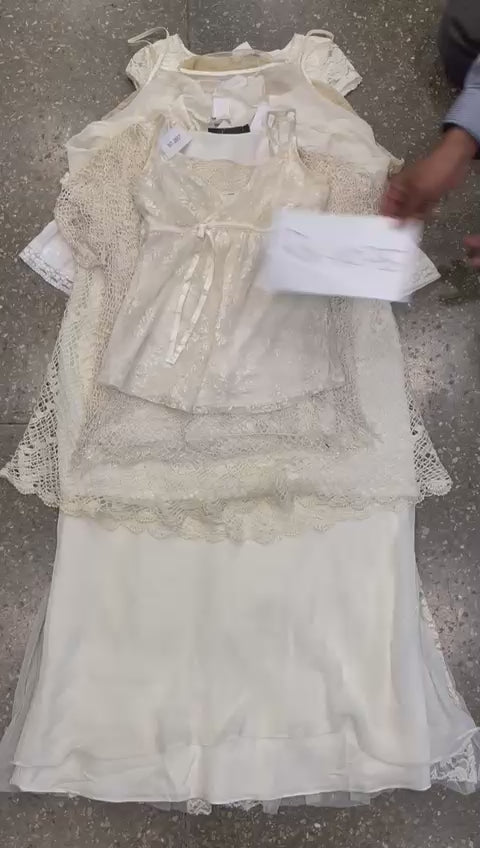 Load video: RX-B- 1075 - VANILLA GIRL Bundle - 09 Pieces