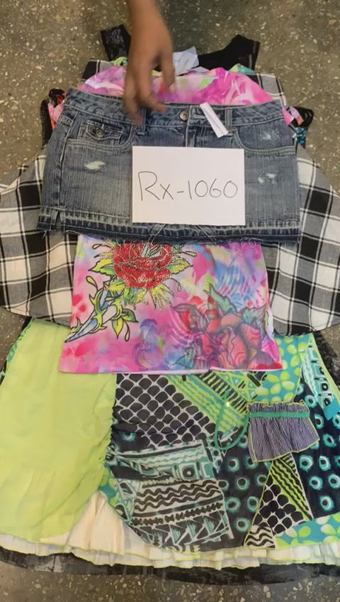 Load video: RX-B- 1060 - Y2K GRUNGE TAHNKS DRESSES Bundle - 10 Pieces