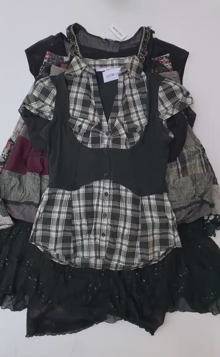 Load video: Dark Cottage Collection