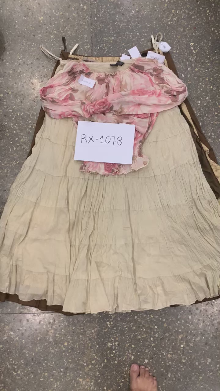 Load video: RX-B- 1078 - BOHO DREAMING ( FAIRCY CARE SKIRTS AND Y2K TOPS ) Bundle - 08 Pieces