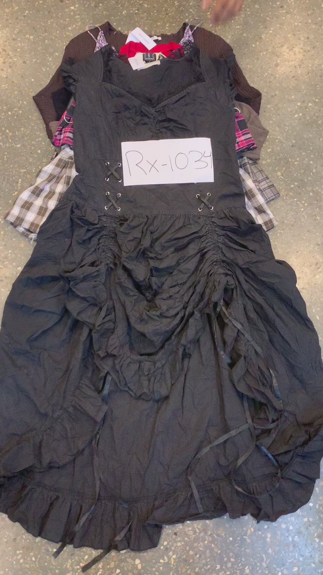 Load video: RX-B- 1034 - GRUNGE CRUSH 99! Bundle - 09 Pieces